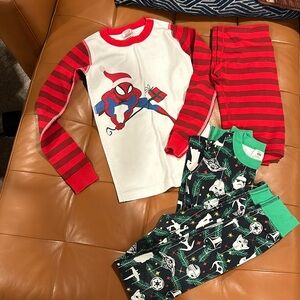 Bundle! EUC Hanna Andersson holiday pajamas, size boys 10 / 140 cm